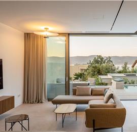 4-Bedroom Luxury Villa with Heated Pool, Ciovo near Trogir – Sleeps 8